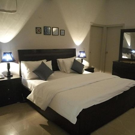 Pyramid International Guest House Islamabad Zewnętrze zdjęcie