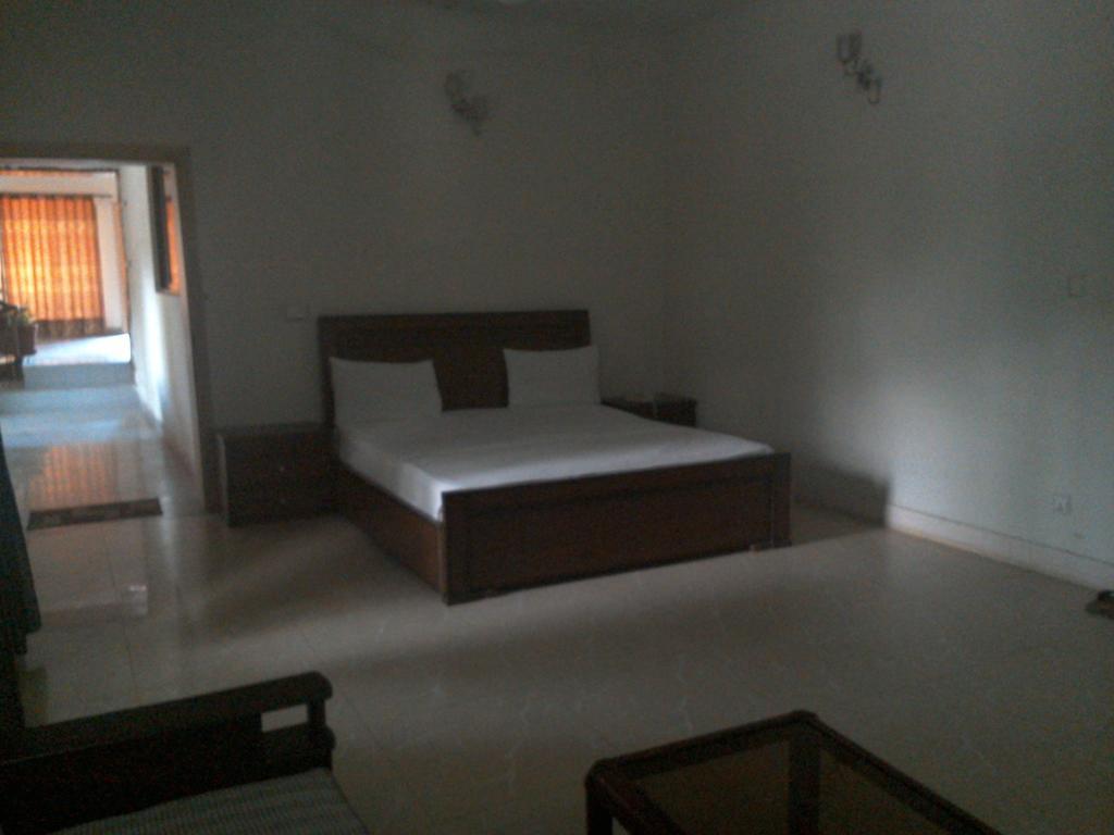 Pyramid International Guest House Islamabad Zewnętrze zdjęcie