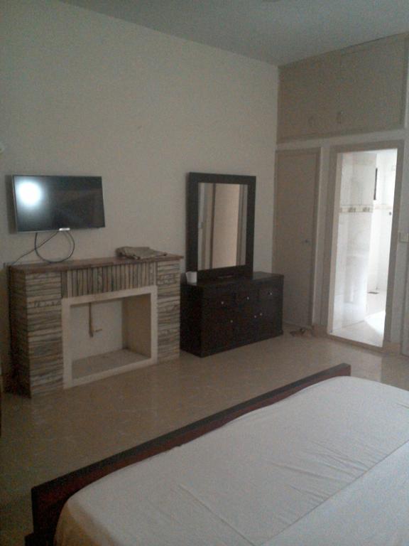 Pyramid International Guest House Islamabad Zewnętrze zdjęcie