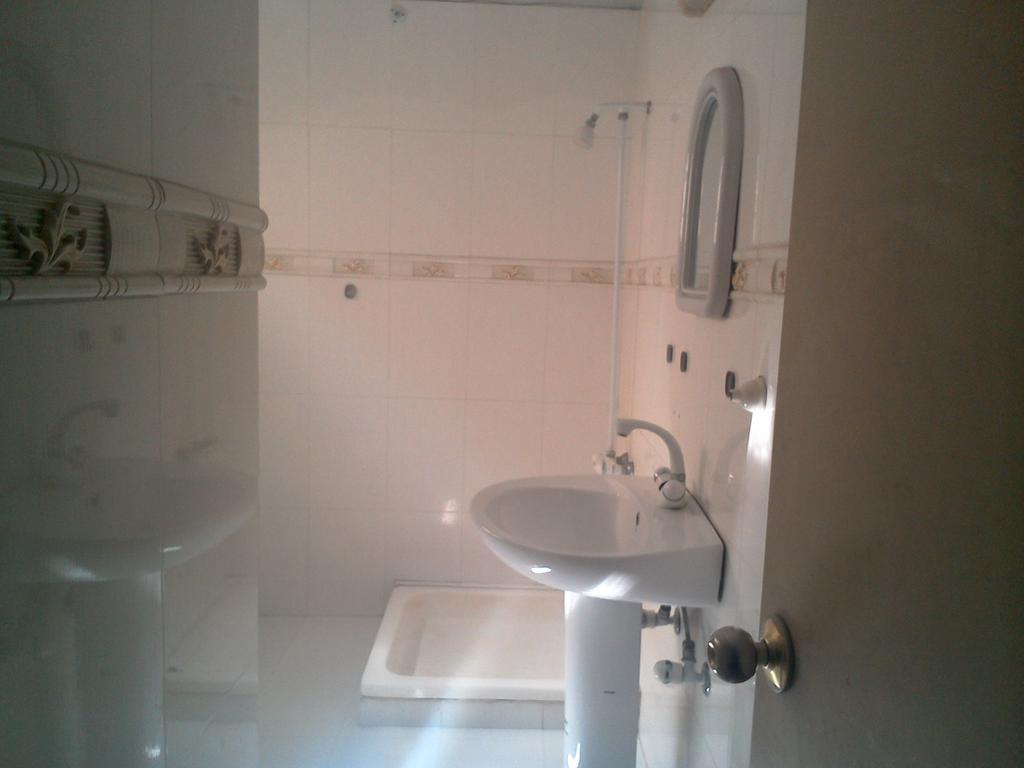 Pyramid International Guest House Islamabad Zewnętrze zdjęcie