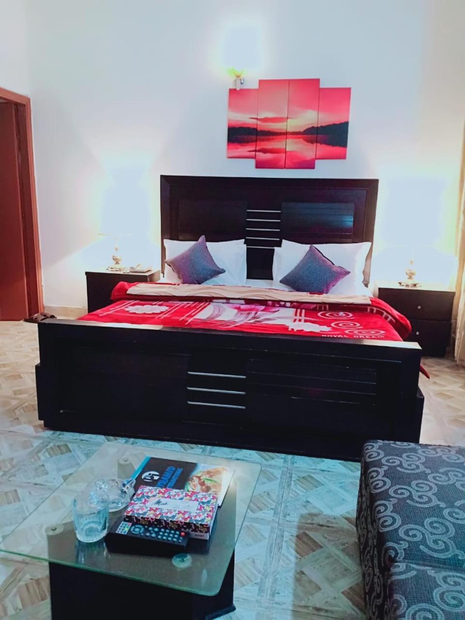 Pyramid International Guest House Islamabad Zewnętrze zdjęcie
